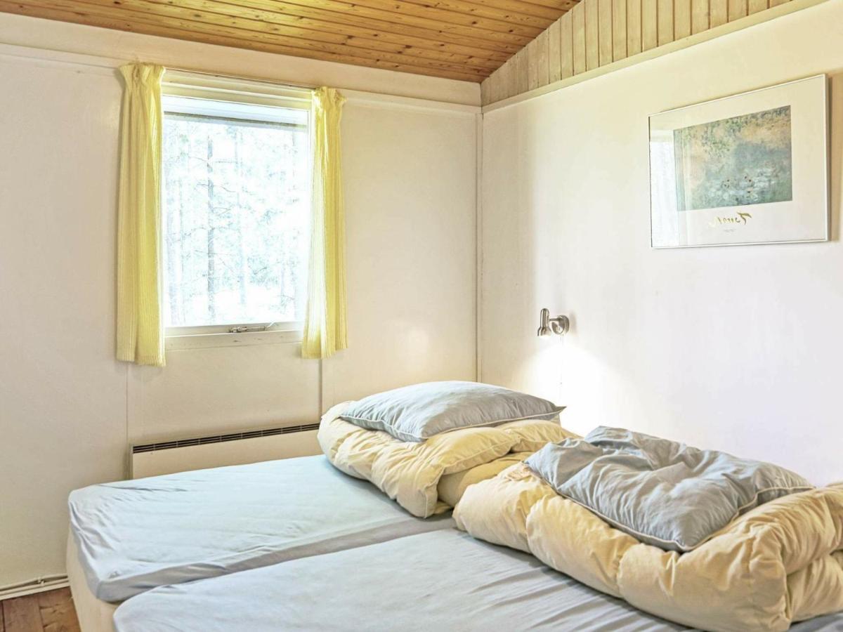 6 Person Holiday Home In Aakirkeby Vester Somarken Exterior photo